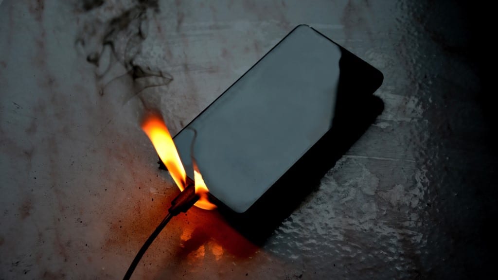 Original vs Fake Phone Accessories: How to Protect Your Device and Money